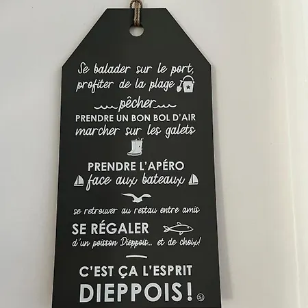 Le Du Petit Buccin à 2 Mn De La Mer. Appartement