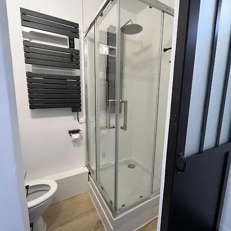 Le Du Petit Buccin A 2 Mn De La Mer. Dieppe